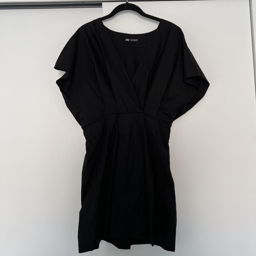 Zara Mini V-neck Dress in Black